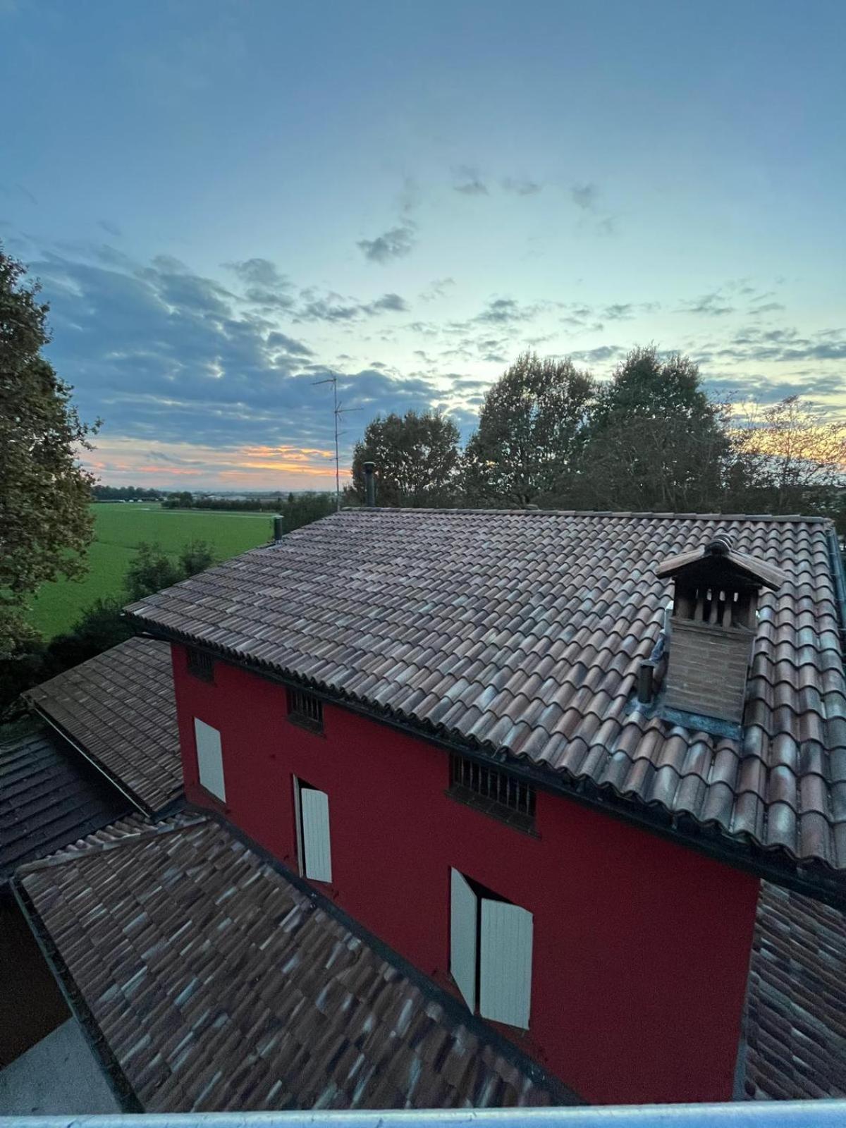 Tenuta Ferrari Cortile Exterior photo